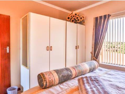 4 Bedroom Property for Sale in Stilbaai Wes Western Cape